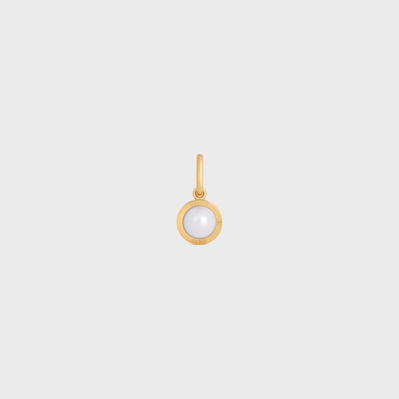 celine charms pearl in resina perlata e ottone con finitura oro
