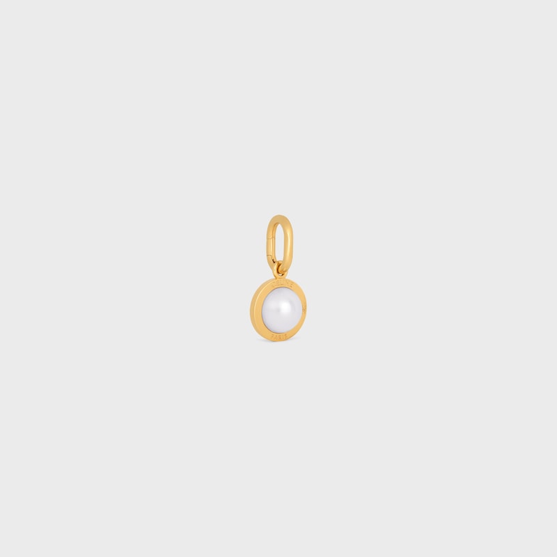 celine charms pearl in resina perlata e ottone con finitura oro