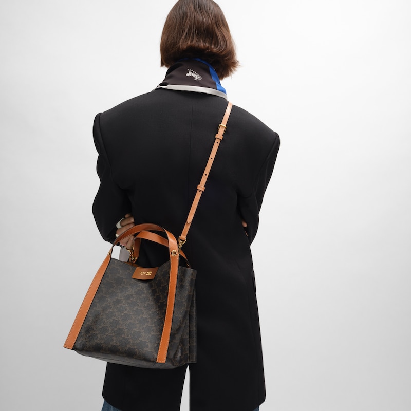 borsa cubo piccola in canvas triomphe e pelle di vitello naturale