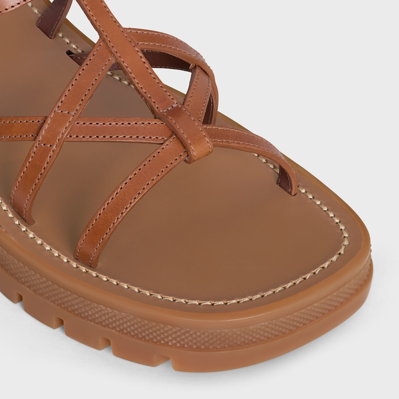 celine - sandalo clea triomphe con cinturini in pelle di vitello - concia vegetale