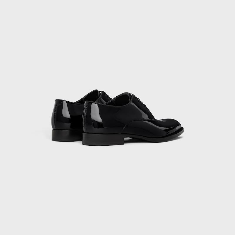 celine tuxedo derby in vitello verniciato