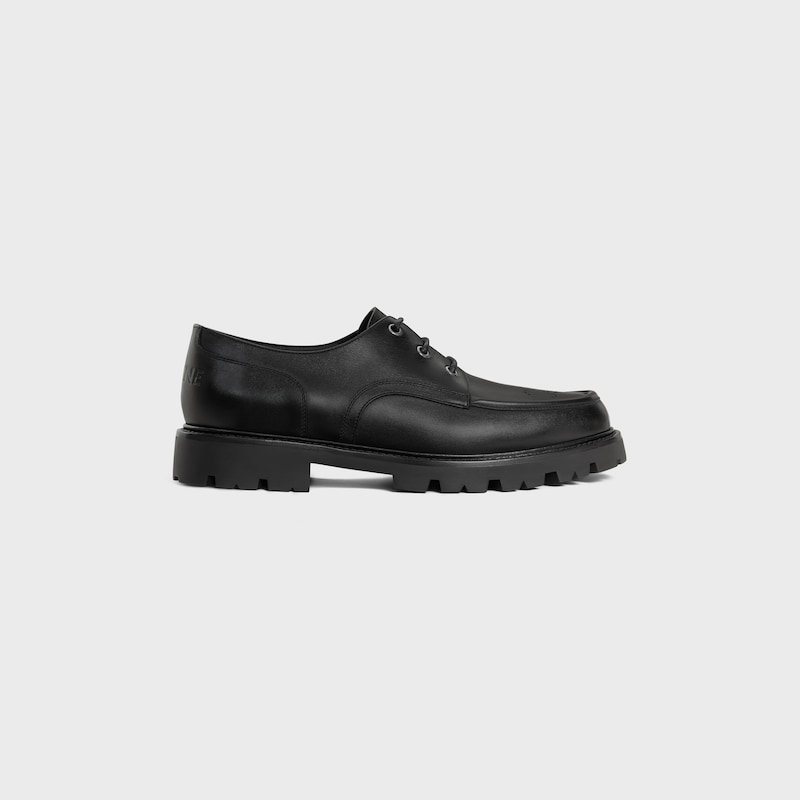 celine margaret derby in toro lucente
