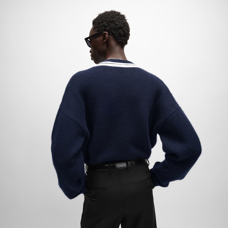 maglione con scollo a v in cashmere